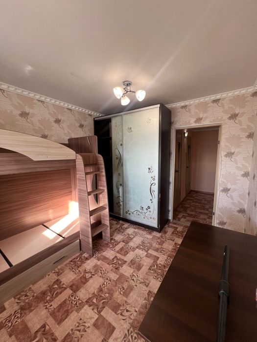 Продается 3 ком кв в 11 мкр