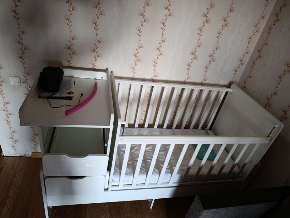 Отдам даром детскую кроватку