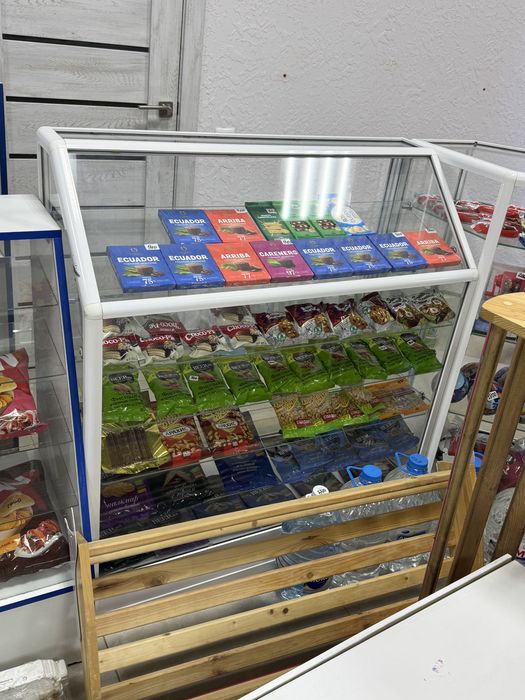 Продается витрины бу отличного качества