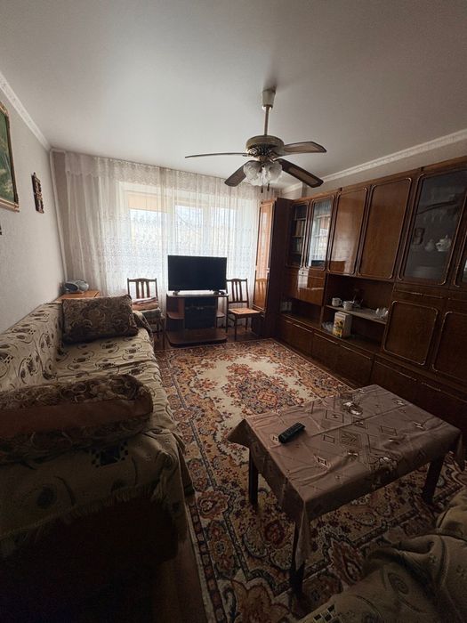 Продается 2-комнатная квартира