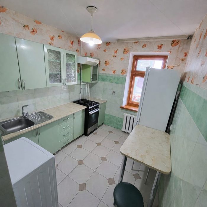 Продам двухкомнатную квартиру рн Хлебзавод, Назарбаева д. 245