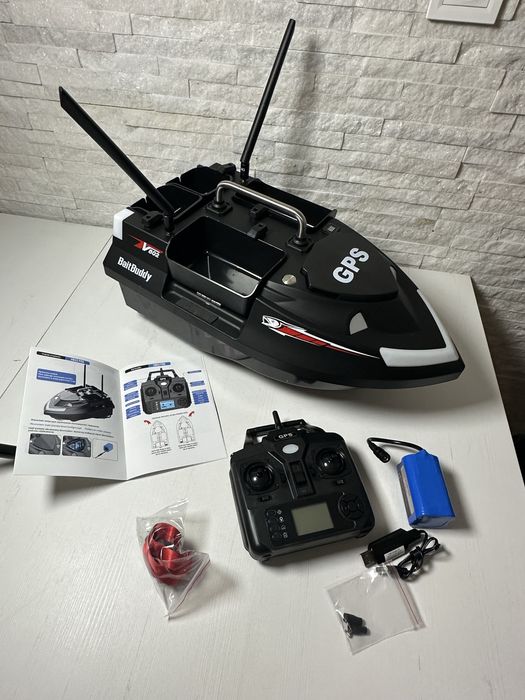 Barcuta pescuit nadit noua cu GPS si acumulator 14000 mah