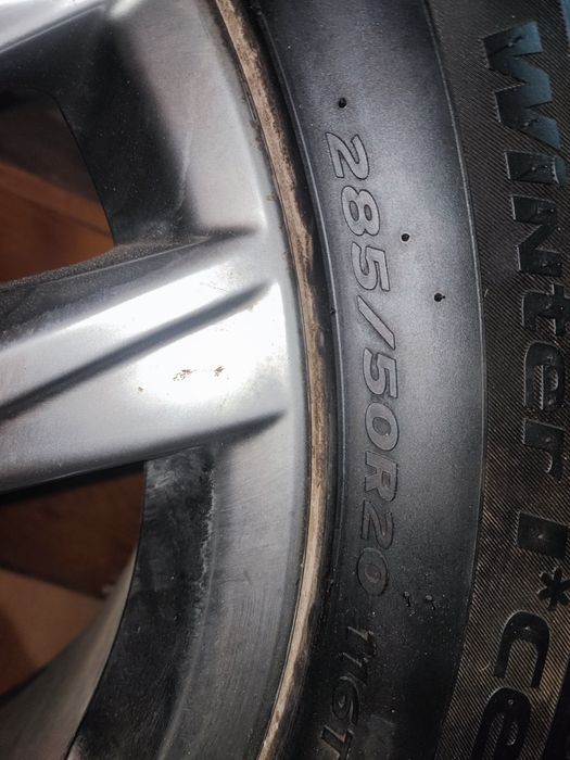 20 цола джанта с гума 5х150 за Лексус.