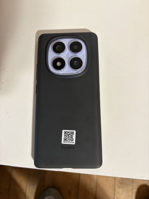 Телефон Xiaomi redmi 14 pro