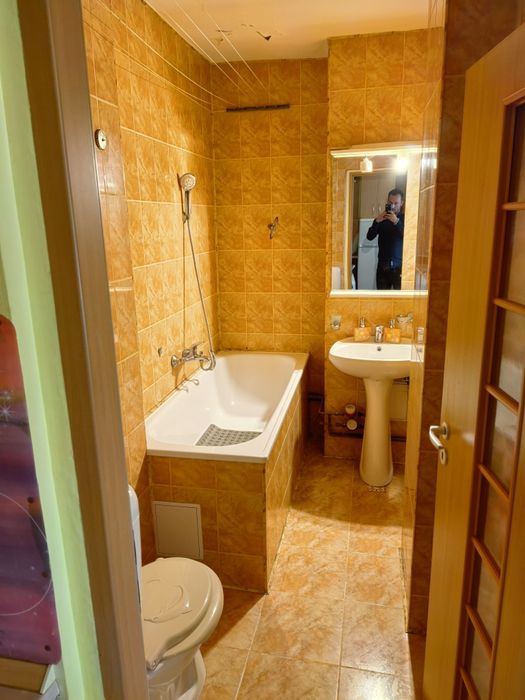 Închiriez apartament cu 2 camere Intim
