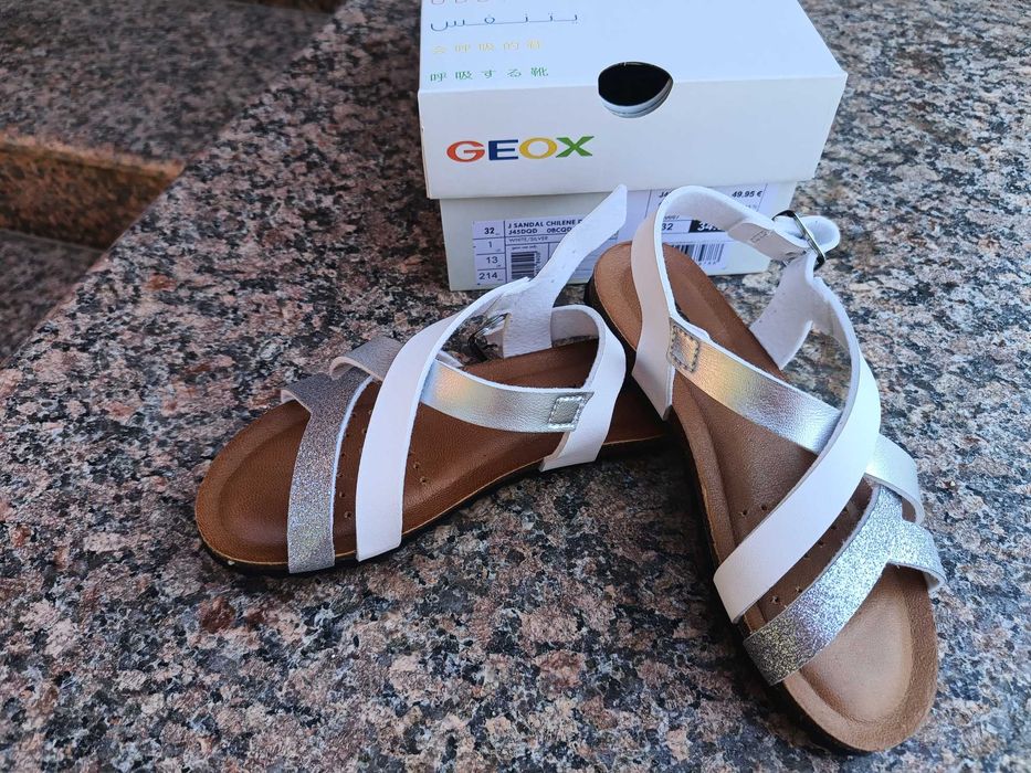 НОВИ детски сандалки GEOX размер 32, много меки и леки