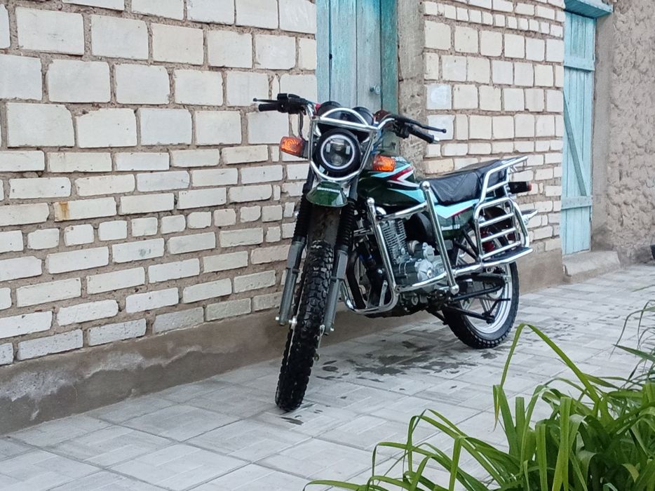 Продам мотоцикл почти новый