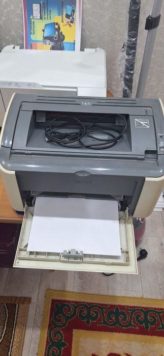 Продам принтер Canon 2900