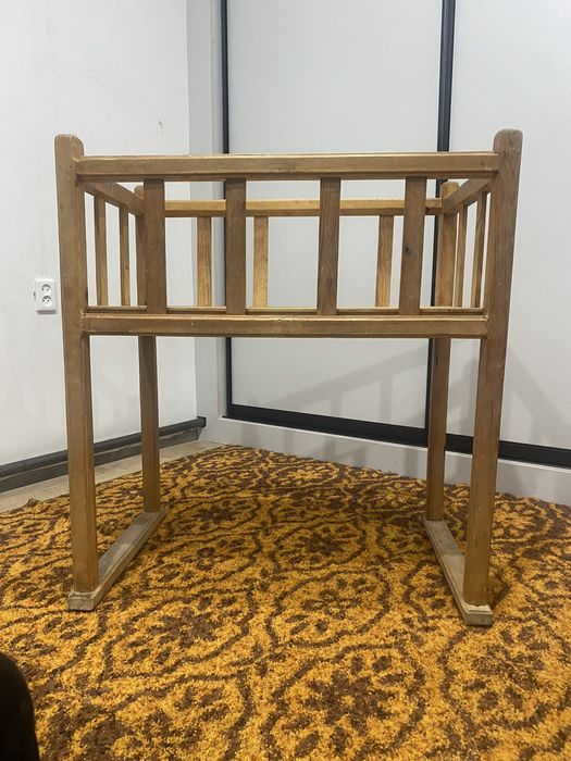 Продам кровать качалку