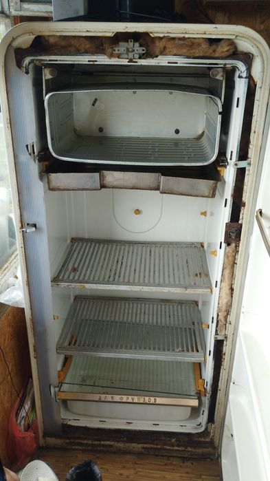 Продам ретро холодильник