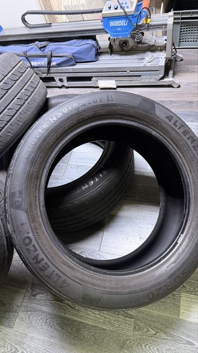 Продам шины летние 20 диаметр ,275 ширина