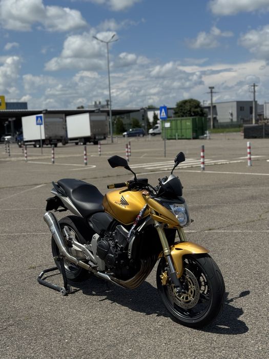 Honda hornet pc41/ CB600F