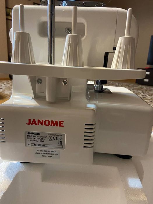 Оверлок Janome ArtDecor 724D