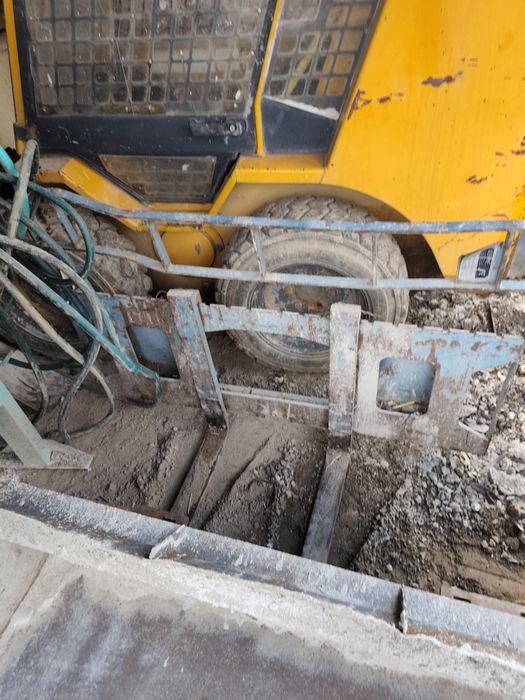 Încărcător (bobcat) jcb