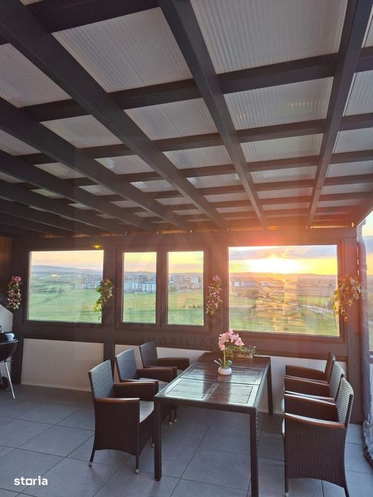 Penthouse cu terasa generoasa 53 mp prima inchiriere Calea Surii Mici