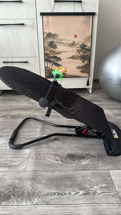 Продаётся шезлонг для младенца