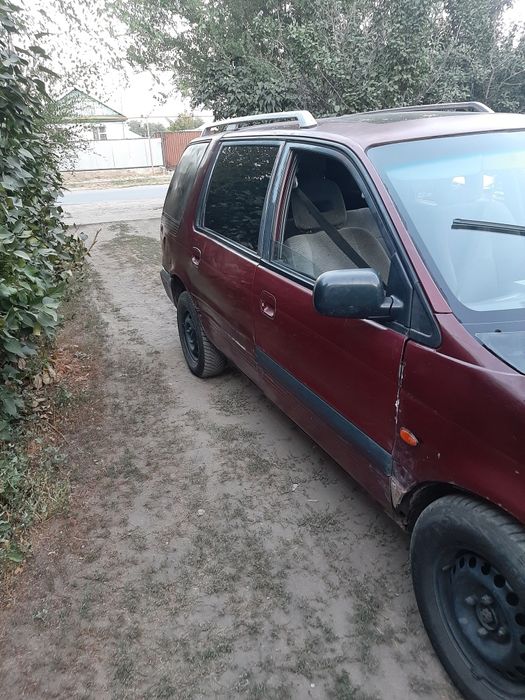 Продам мицубиши спецвагон