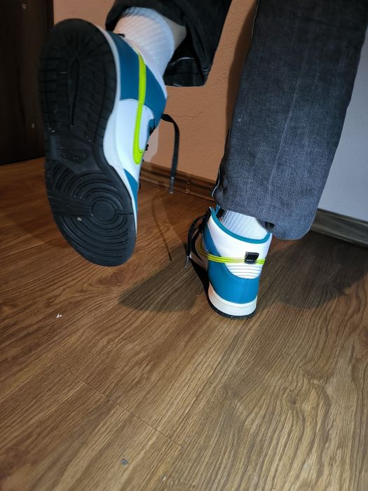 Adidași Nike Jordan 1