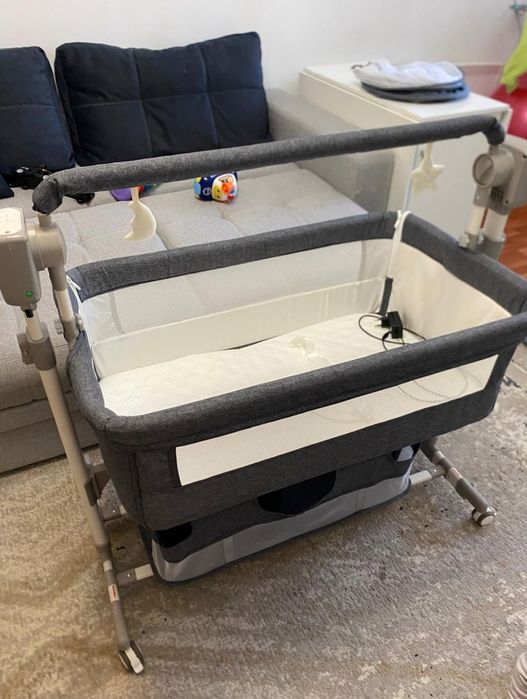 Продам манеж-кровать в упаковке