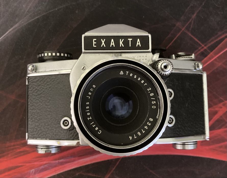 Фотоапарат Екзакта_Exakta_vx1000