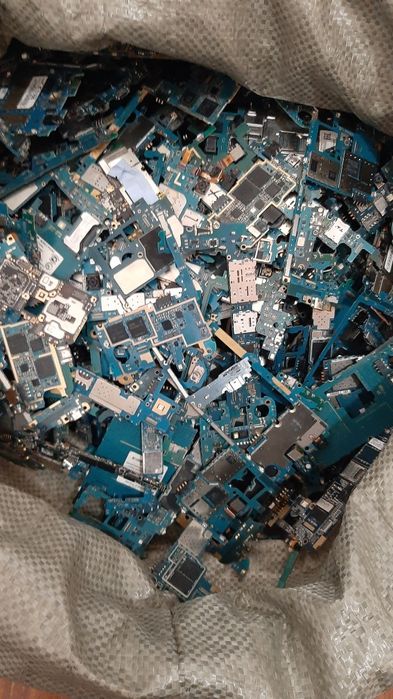 Телефон плата звоните