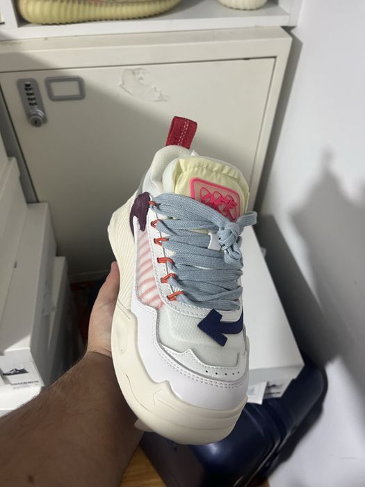 Off white odsy (marimi 41;42)