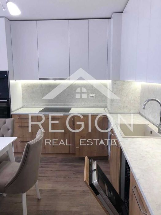 Дава се под наем Тристаен апартамент в Варна, Победа - 103 кв.м за 918 € - Снимка #8