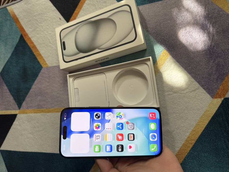 Продам Телефон Айфон 15 Plus 128Gb