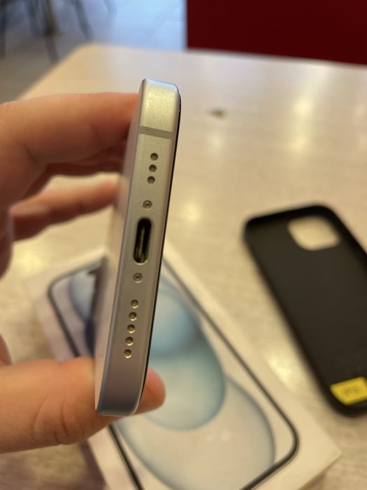 IPhone 15 (128) идеальный