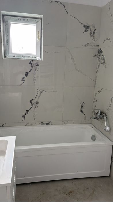 Vand apartament 3 camere finisaje premium