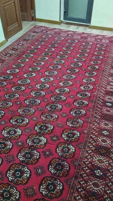 Туркман ковёр Туркман гилам сотилади.
