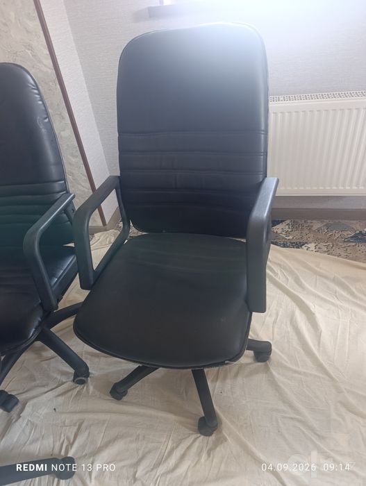 Продам  офисное кресло