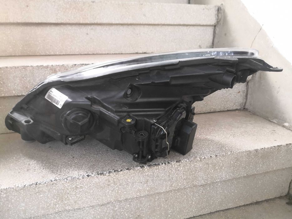 Фар Opel Corsa D AFL Face десен/Фар Опел Корса Д Оригинален