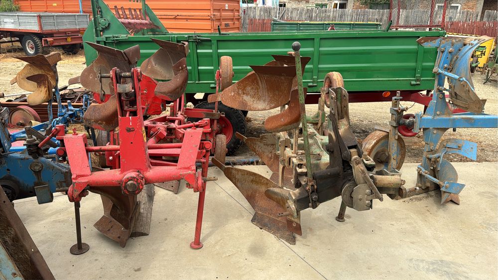 Plug reversibil cu 2 brazde,doua trupite