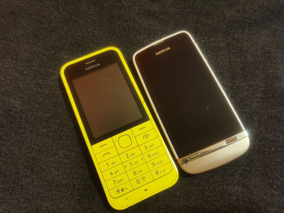 НОКИЯ 311 и Нокия 969 Nokia 311 Nokia 969