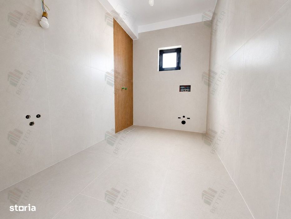 Casă de vânzare individuală 4 camere - 3 băi - Gata de mutare
