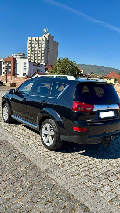 Vând Peugeot 4007
