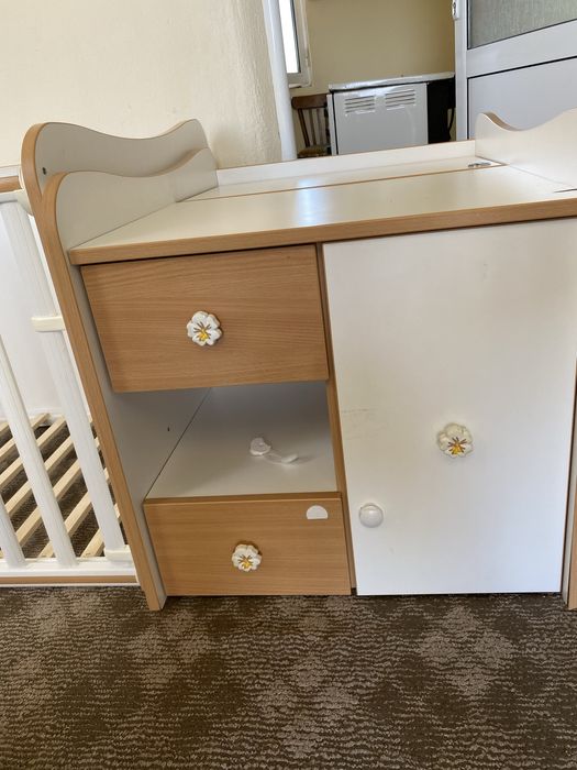 Бебешка кошара и скрин на Lorelli