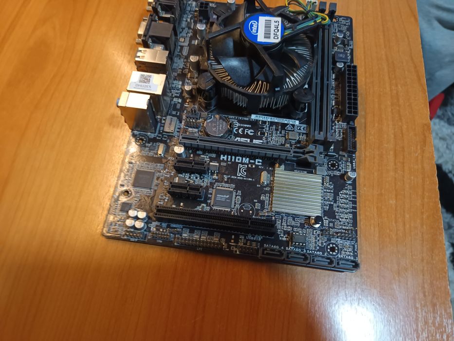 H110M placa de baza cu processor i5-6500
