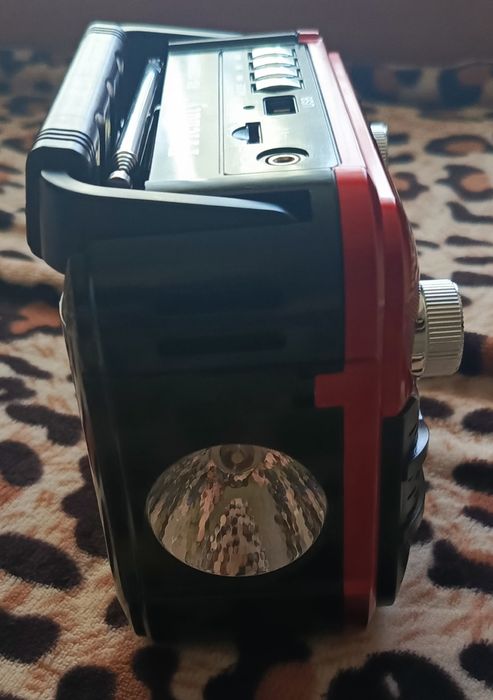 Продам радиоприемник