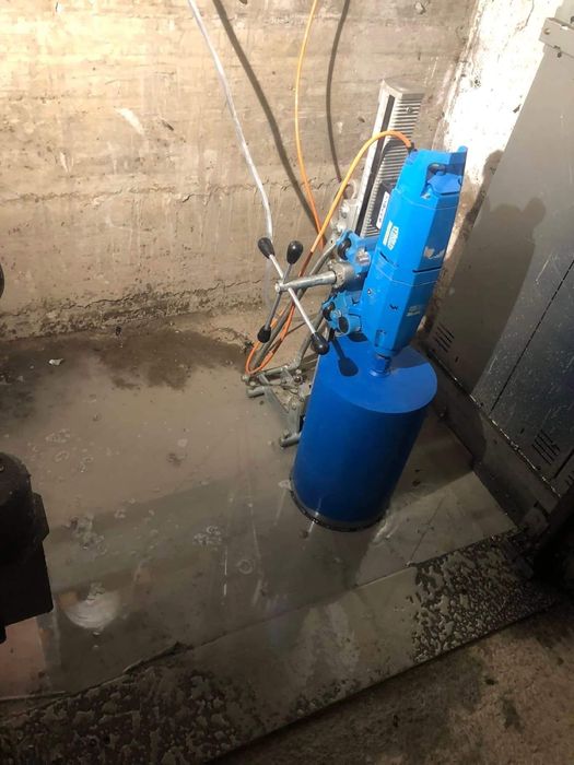 Диамантено пробиване, пробиване на отвори в бетон.