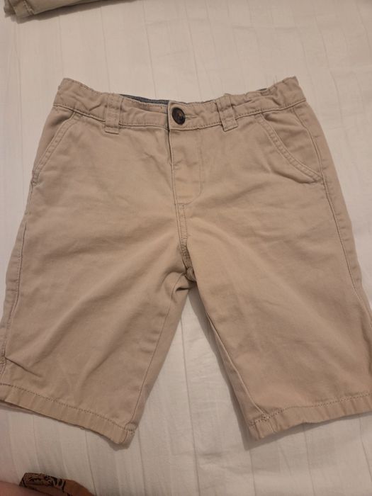 Pantaloni scurți 122