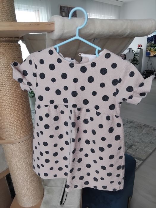Rochite de la zara/okaidi  98cm