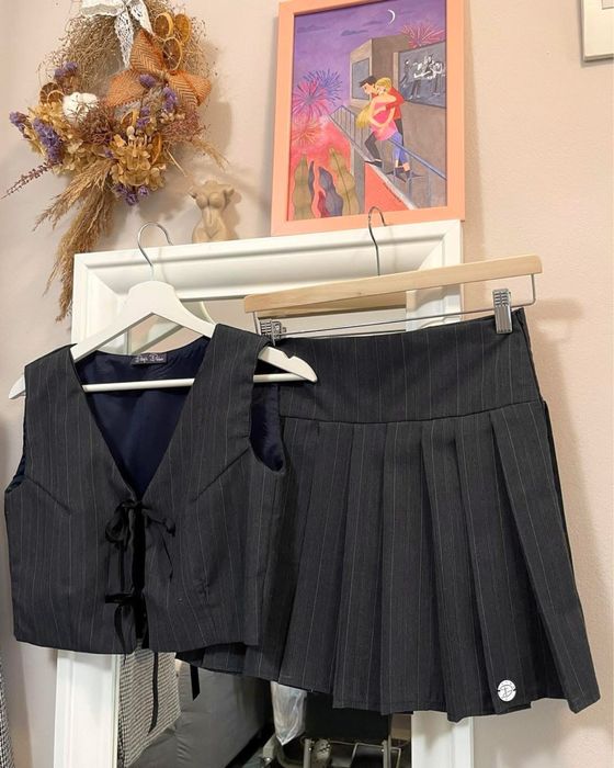 Плисирана пола Dessy’s dresses