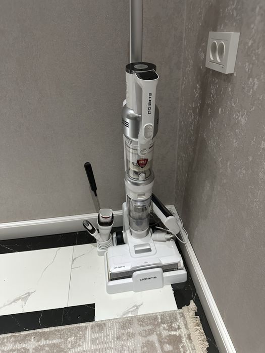 Пылесос Polaris в идеальном состояние