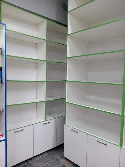 Продам стелажи,шкаф