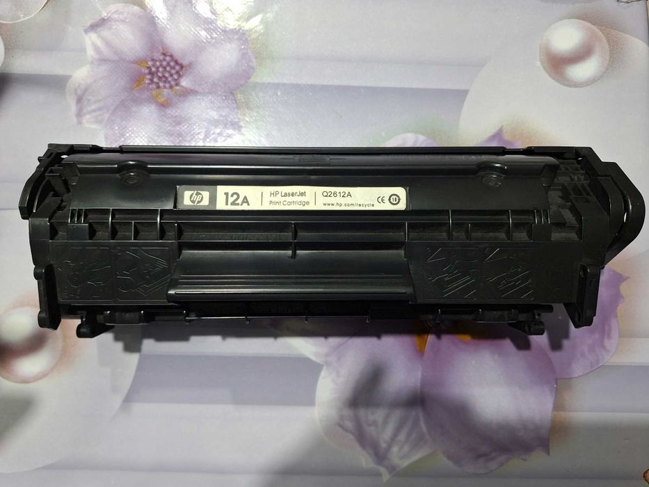 Картридж для принтера.