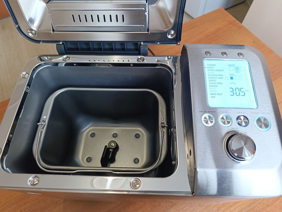 Хлепобечь BORK X800