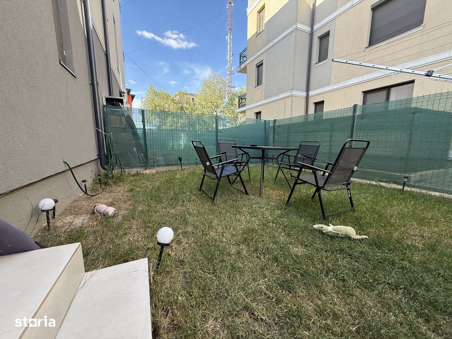 Apartament  cu 2 camere, decomandat cu gradina de 45 mp - Giroc