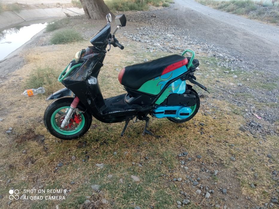 скутер ямаха сотилади